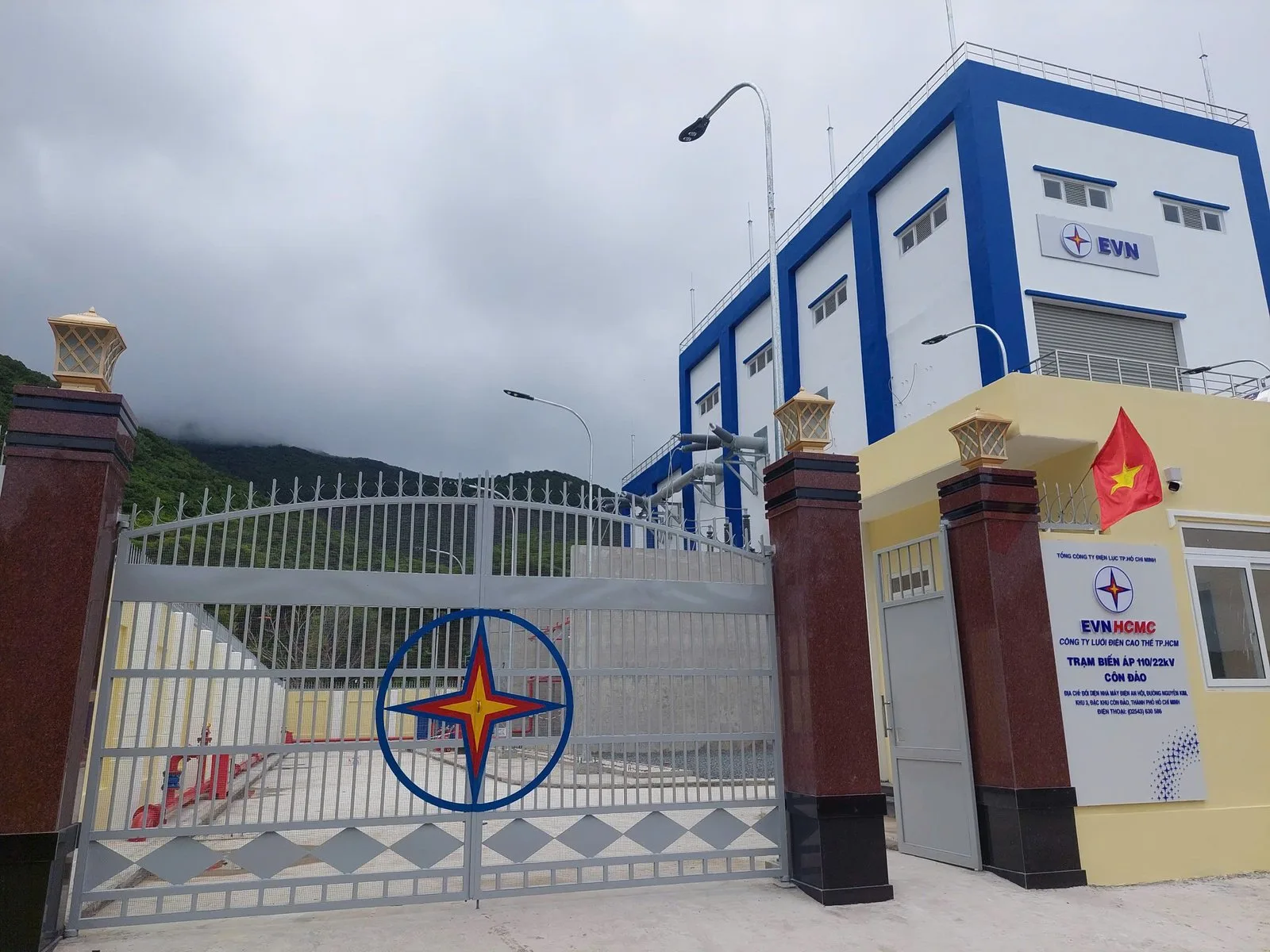 Con Dao Special Zone Connects to National Grid, Powering a Sustainable Future
