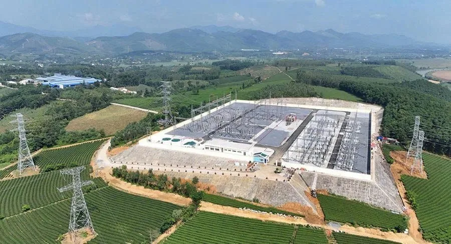 220kV Phú Thọ 2 substation and connected feeders successfully energized